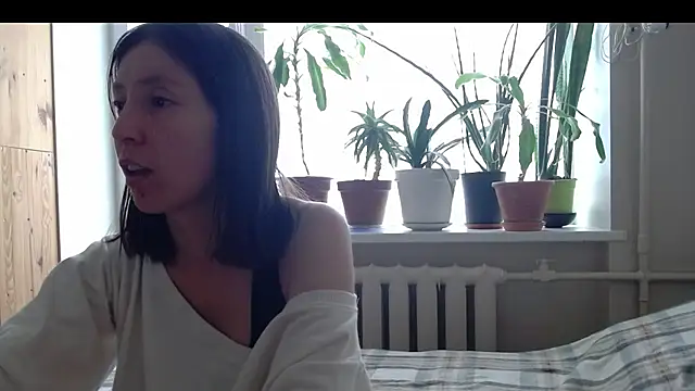 Snapshot of Sophi_Cute chatting on 02-20-25, 01:30 Sophi Cute online show from 02-20-25, 01:30