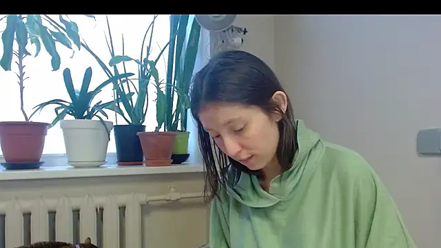 Snapshot of Sophi_Cute chatting on 02-22-25, 03:47 Sophi Cute online show from 02-22-25, 03:47