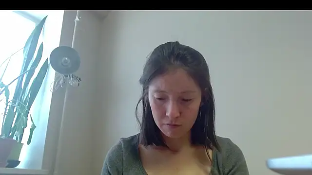 Snapshot of Sophi_Cute chatting on 03-07-25, 02:01 Sophi Cute online show from 03-07-25, 02:01