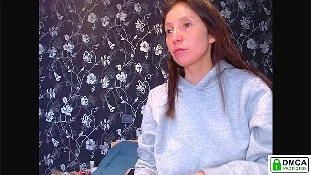 Sophi Cute online show from 04-03-26, 11:19