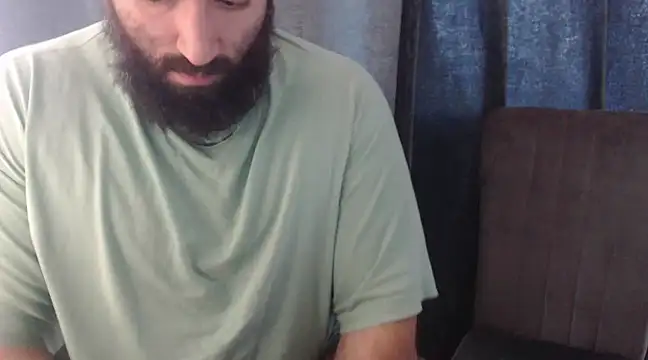 hugemachohandsome online show from 01-19-25, 09:55