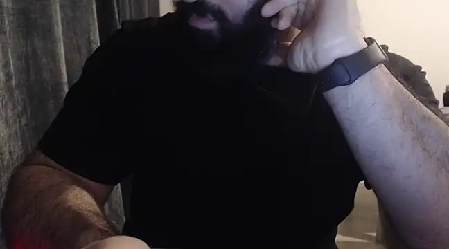 hugemachohandsome online show from 03-01-25, 06:43