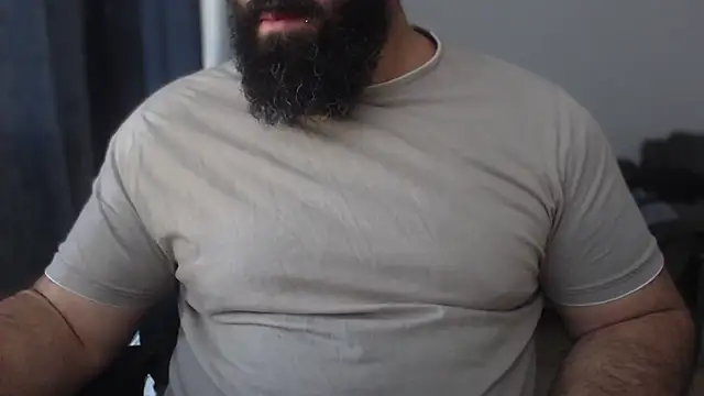 hugemachohandsome online show from 06-06-26, 05:56