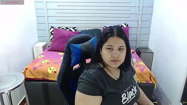 evelin zaens online show from 02-08-25, 03:52