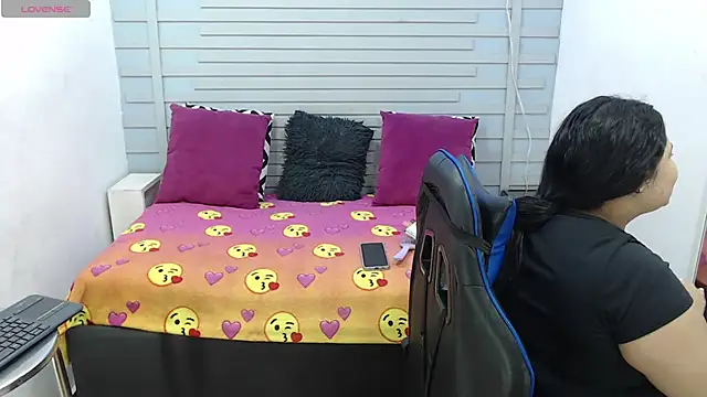 evelin zaens online show from 02-14-25, 10:25