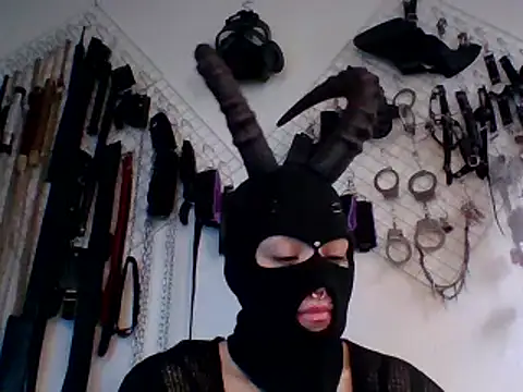 FeticheMacabre online show from 01-15-25, 08:37