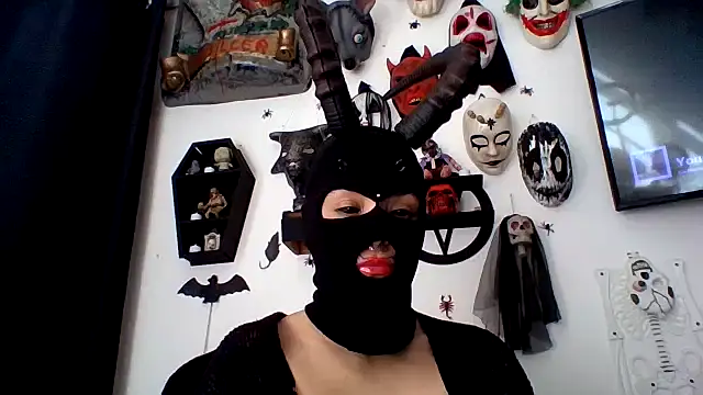 FeticheMacabre online show from 09-20-25, 05:25