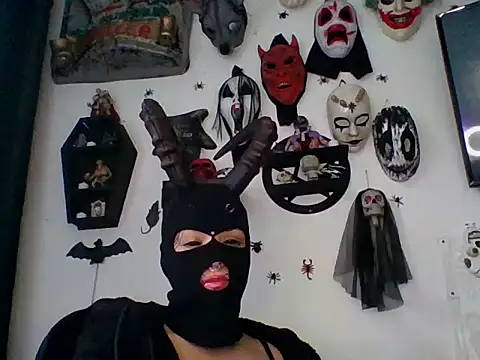 FeticheMacabre online show from 10-18-25, 04:30