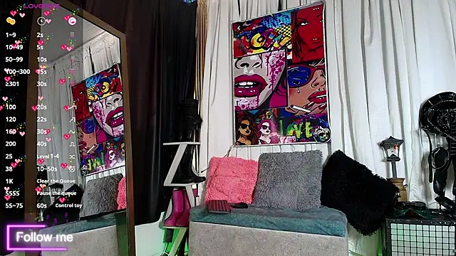 LatexDevil Blondie online show from 02-25-25, 05:58