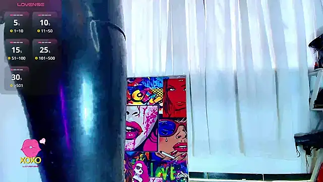 Snapshot of LatexDevil_Blondie chatting on 01-31-26, 08:07 LatexDevil Blondie online show from 01-31-26, 08:07