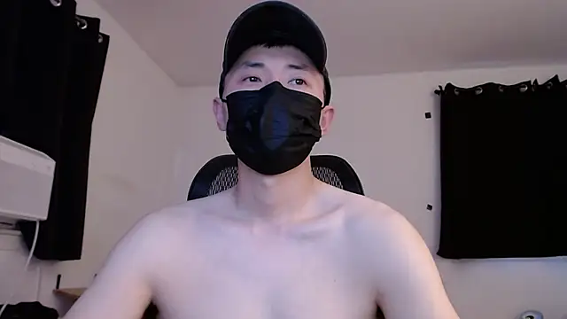 Snapshot of twbobo00715 chatting on 10-31-25, 09:27 twbobo00715 online show from 10-31-25, 09:27