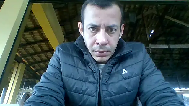 Snapshot of MachoScorpionCaralho chatting on 06-27-26, 01:39 MachoScorpionCaralho online show from 06-27-26, 01:39
