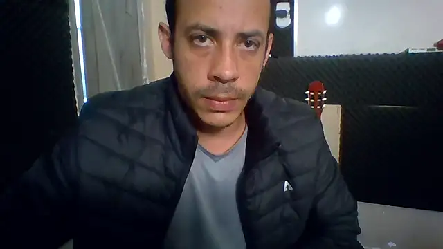 Snapshot of MachoScorpionCaralho chatting on 07-03-26, 12:55 MachoScorpionCaralho online show from 07-03-26, 12:55