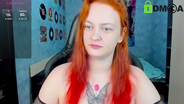 Snapshot of madness_lia chatting on 01-16-25, 12:20 madness lia online show from 01-16-25, 12:20