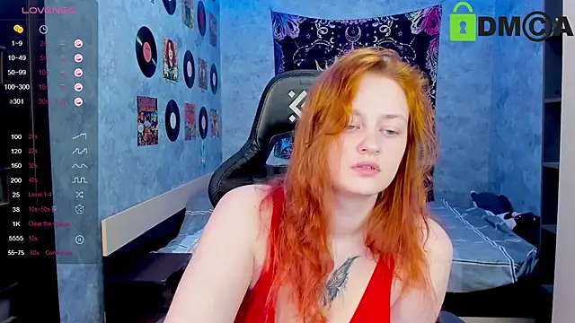 Snapshot of madness_lia chatting on 02-25-25, 08:47 madness lia online show from 02-25-25, 08:47