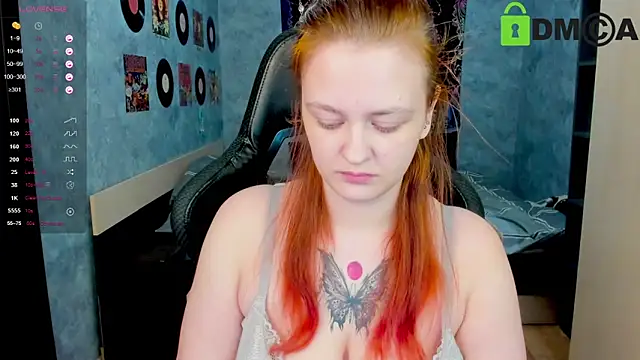 Snapshot of madness_lia chatting on 03-10-25, 11:42 madness lia online show from 03-10-25, 11:42