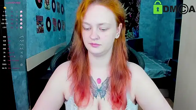 Snapshot of madness_lia chatting on 03-12-25, 10:48 madness lia online show from 03-12-25, 10:48