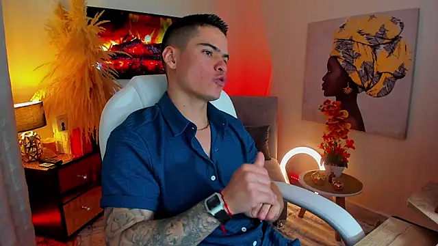 Matias Murrier online show from 02-12-25, 02:43