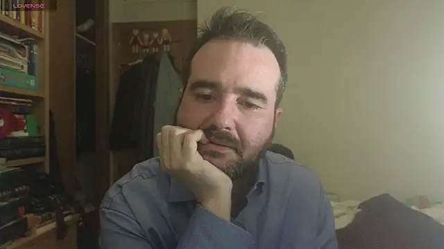 curiosillo83 online show from 02-28-25, 03:59