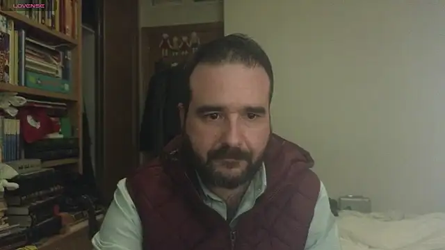 curiosillo83 online show from 03-06-25, 03:24