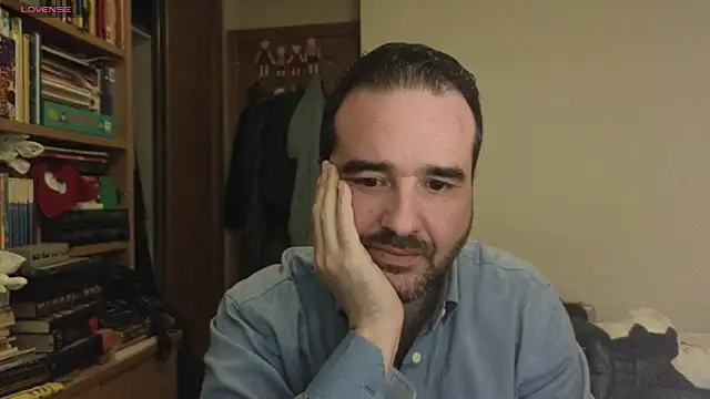 curiosillo83 online show from 03-09-25, 04:55