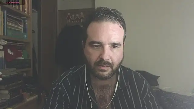 curiosillo83 online show from 03-22-25, 02:59