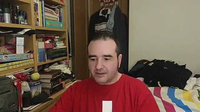 curiosillo83 online show from 04-12-26, 12:59