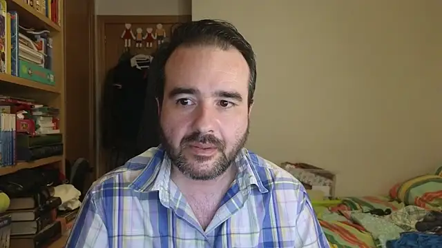 curiosillo83 online show from 06-03-26, 03:28