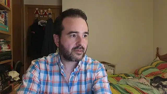 curiosillo83 online show from 06-04-26, 03:29