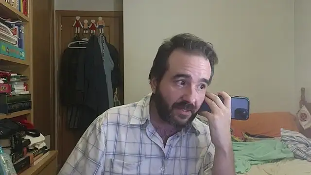 Snapshot of curiosillo83 chatting on 07-20-26, 02:08 curiosillo83 online show from 07-20-26, 02:08