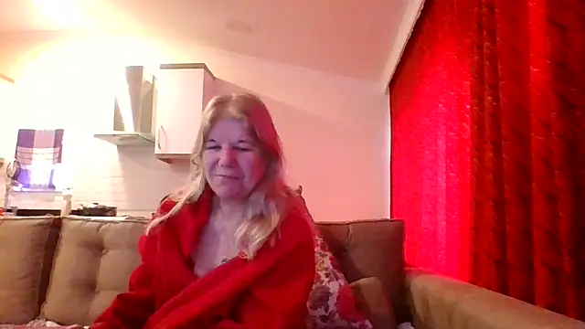 Snapshot of TrustfulVampire1 chatting on 03-25-26, 05:13 TrustfulVampire1 online show from 03-25-26, 05:13