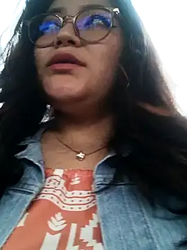 Sakura 0505 online show from 02-06-25, 09:49