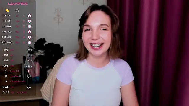 Snapshot of KindHazelHere_ chatting on 02-22-25, 07:14 KindHazelHere online show from 02-22-25, 07:14