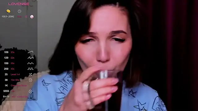 Snapshot of KindHazelHere_ chatting on 03-03-25, 07:49 KindHazelHere online show from 03-03-25, 07:49