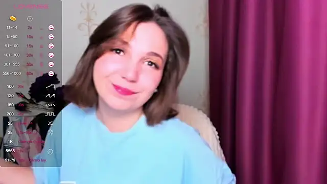 Snapshot of KindHazelHere_ chatting on 03-10-25, 10:24 KindHazelHere online show from 03-10-25, 10:24