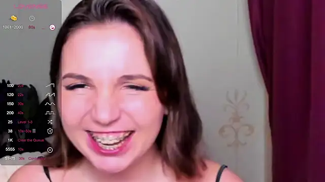 Snapshot of KindHazelHere_ chatting on 03-16-25, 02:21 KindHazelHere online show from 03-16-25, 02:21