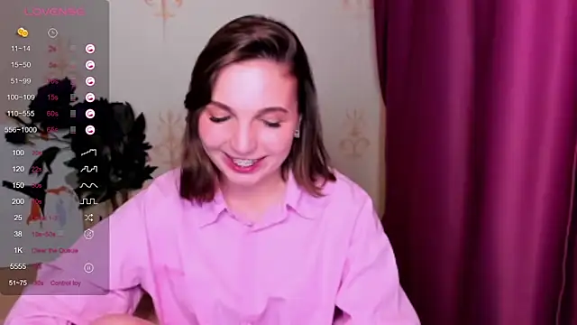 Snapshot of KindHazelHere_ chatting on 03-22-25, 02:16 KindHazelHere online show from 03-22-25, 02:16