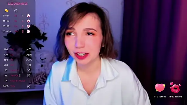 Snapshot of KindHazelHere_ chatting on 11-06-25, 08:26 KindHazelHere online show from 11-06-25, 08:26