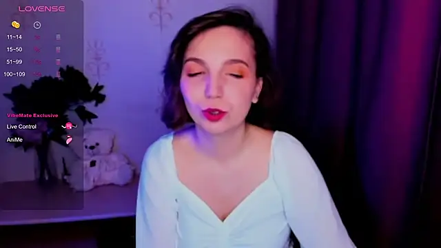 Snapshot of KindHazelHere_ chatting on 11-20-25, 05:34 KindHazelHere online show from 11-20-25, 05:34