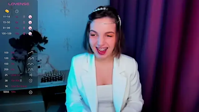 Snapshot of KindHazelHere_ chatting on 12-04-25, 12:31 KindHazelHere online show from 12-04-25, 12:31