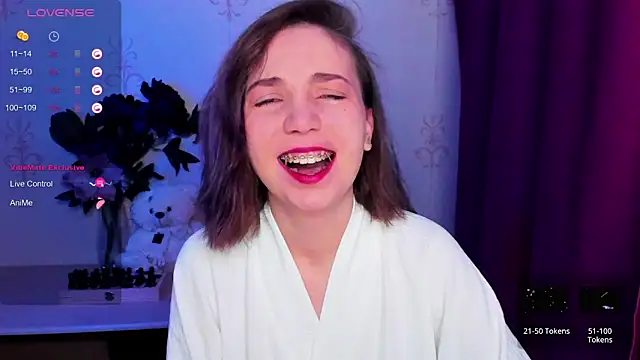 KindHazelHere  online show from 02-15-26, 09:33