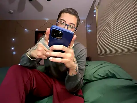 Bwcjoshbanks online show from 11-24-25, 03:17