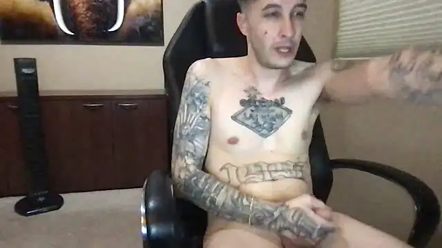 Snapshot of Bwcjoshbanks chatting on 06-20-26, 06:16 Bwcjoshbanks online show from 06-20-26, 06:16