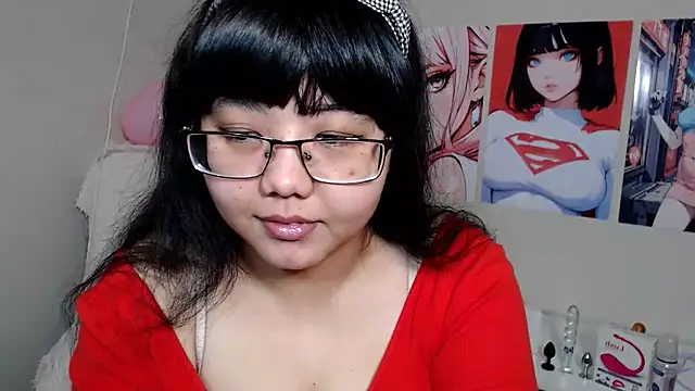 Snapshot of Moertomlly chatting on 03-07-25, 03:19 Moertomlly online show from 03-07-25, 03:19