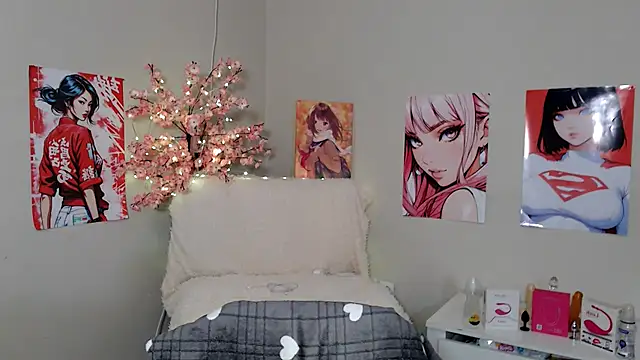 Snapshot of Moertomlly chatting on 10-05-25, 04:22 Moertomlly online show from 10-05-25, 04:22