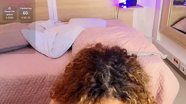  nickypurple  online show from 10-23-25, 07:12