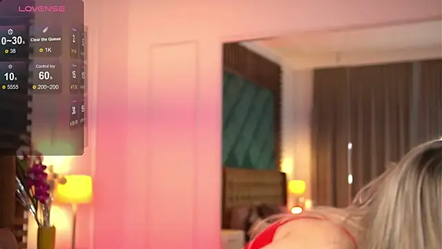 SophieBoobsX online show from 03-01-25, 06:57