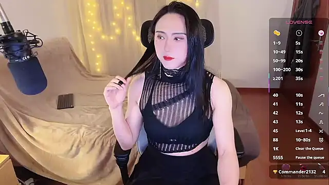 Snapshot of liliwang03 chatting on 01-16-26, 01:37 liliwang03 online show from 01-16-26, 01:37