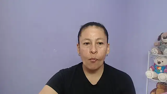 mature martina online show from 12-16-25, 06:35