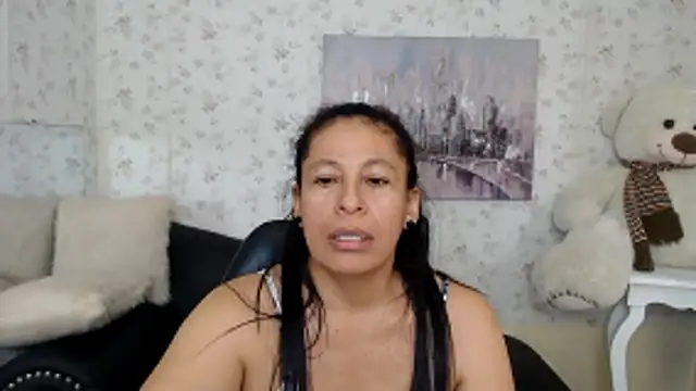 mature martina online show from 05-31-26, 01:07